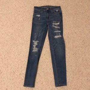 american eagle ripped skinny jeans